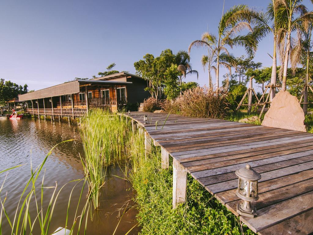 Tanita Lagoon Resort Удон-Тхани Номер фото