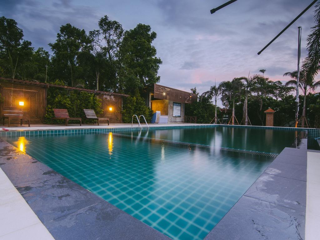 Tanita Lagoon Resort Удон-Тхани Экстерьер фото