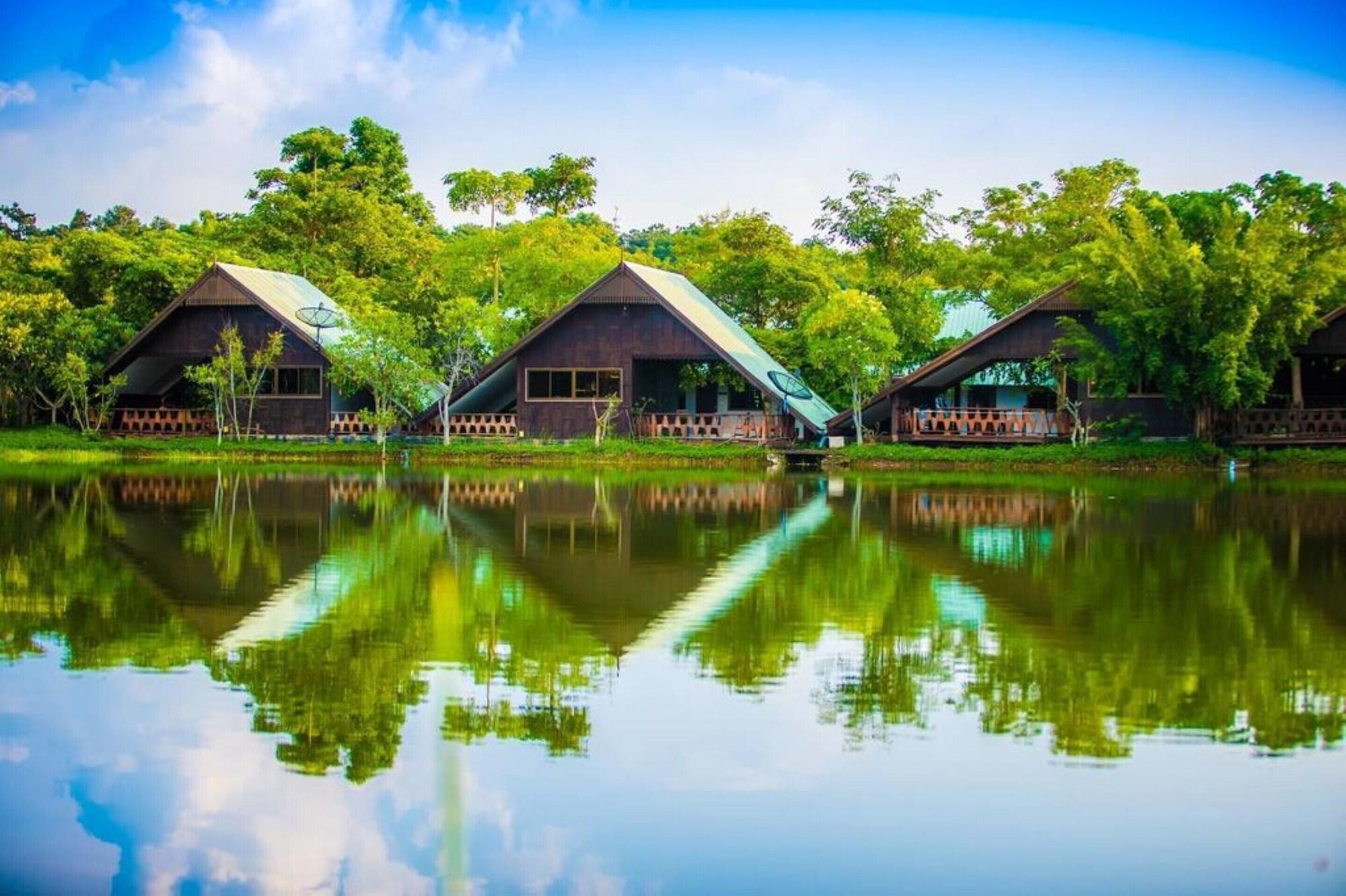 Tanita Lagoon Resort Удон-Тхани Экстерьер фото